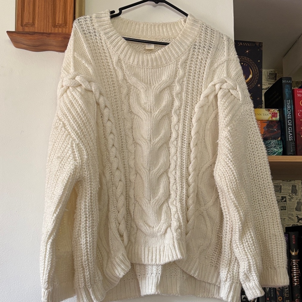 H&M Cream Cable Knit Sweater